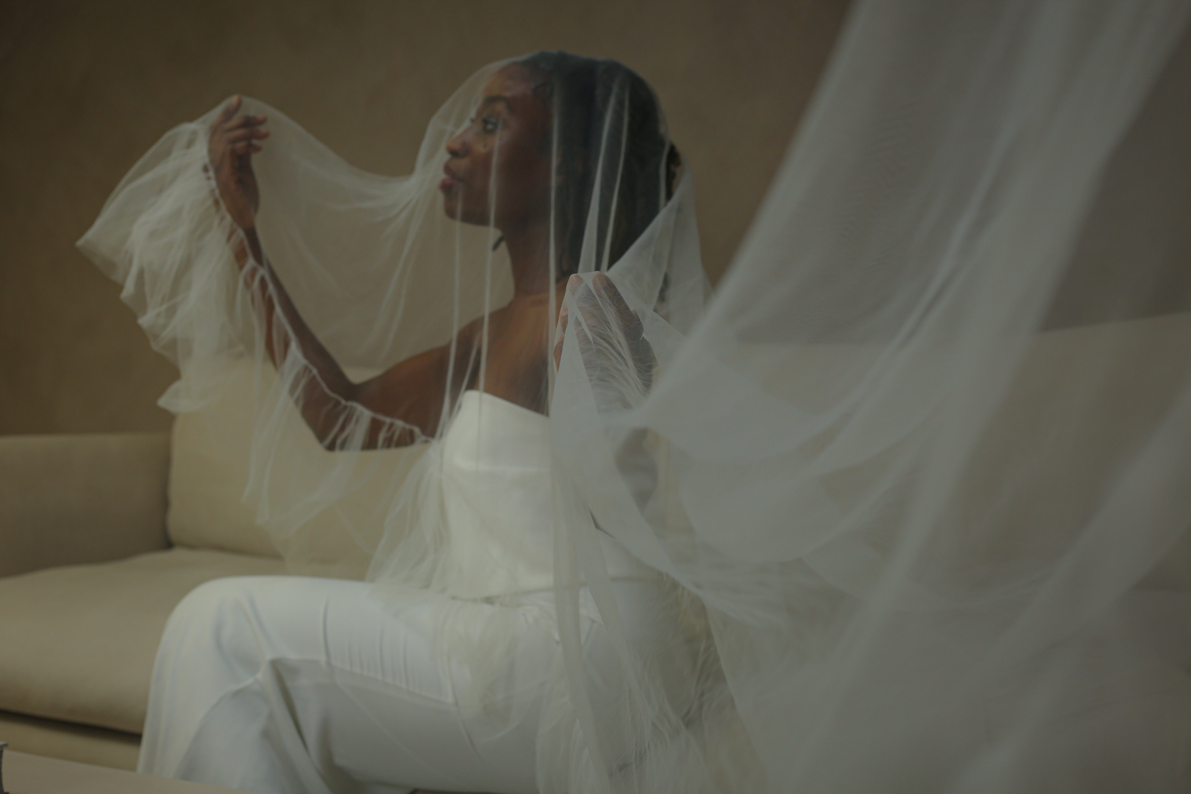 Ruffle Veil