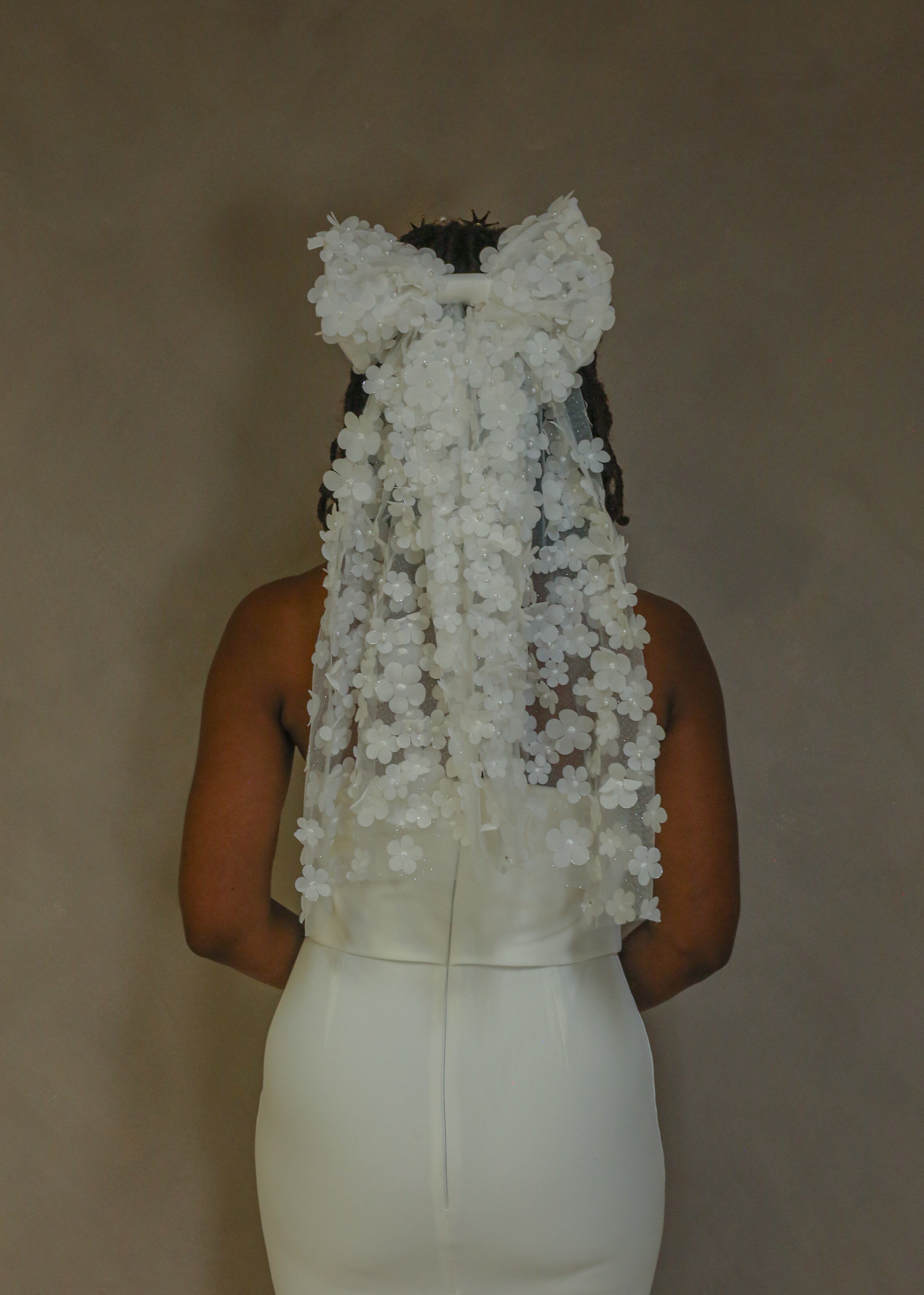 Petal Full Bow