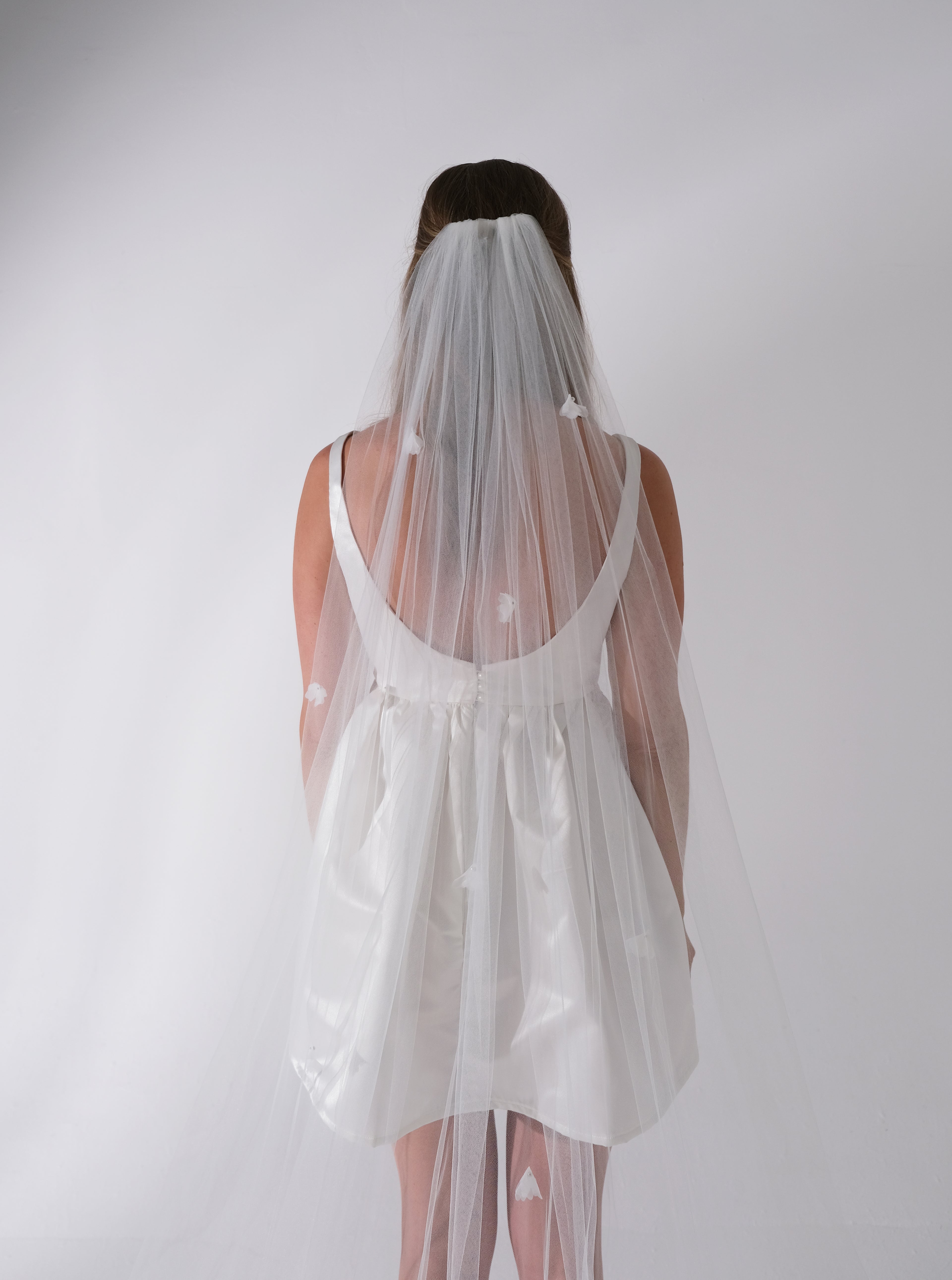 Sweet Pea Scatter Veil