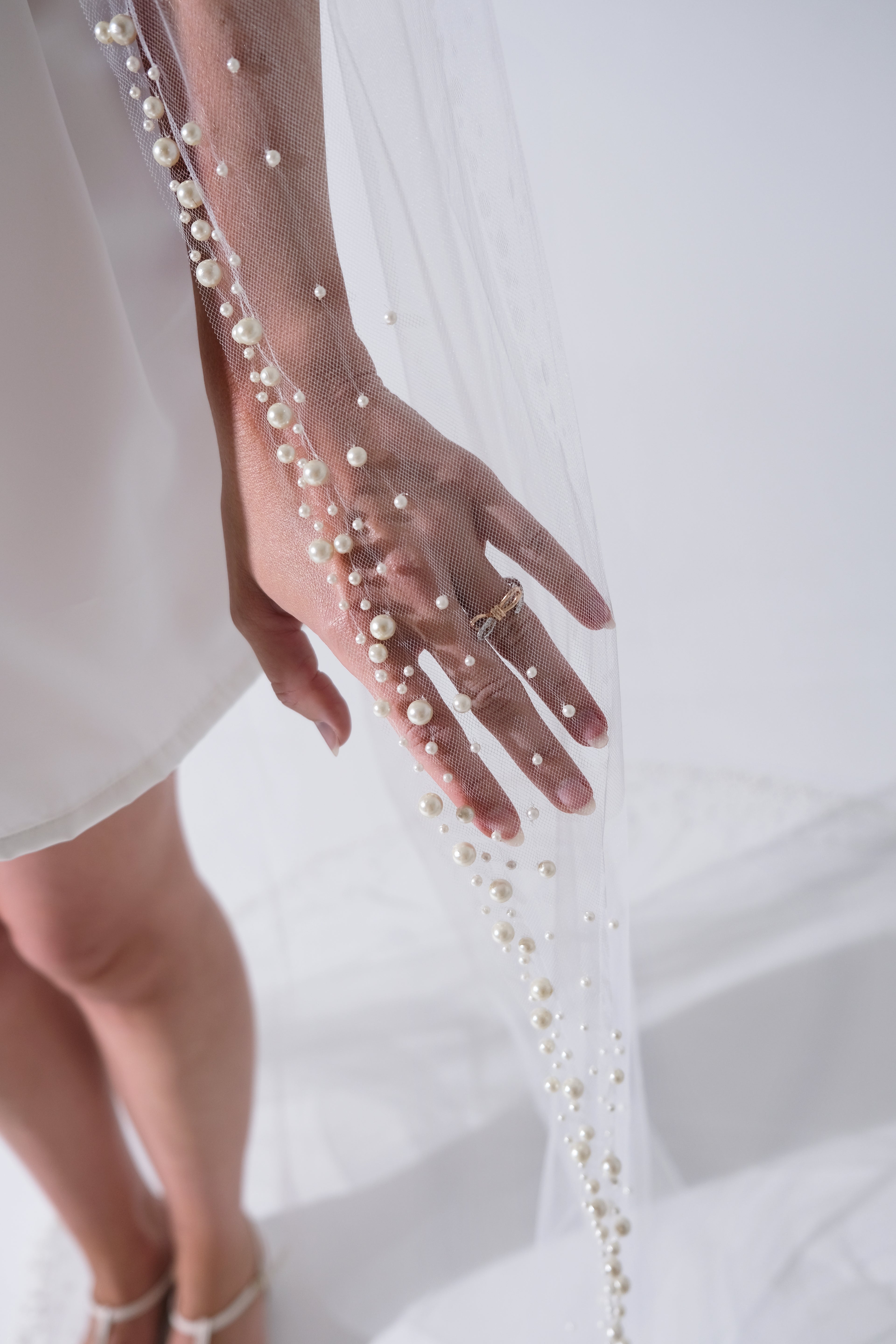 Pearl Edge Veil