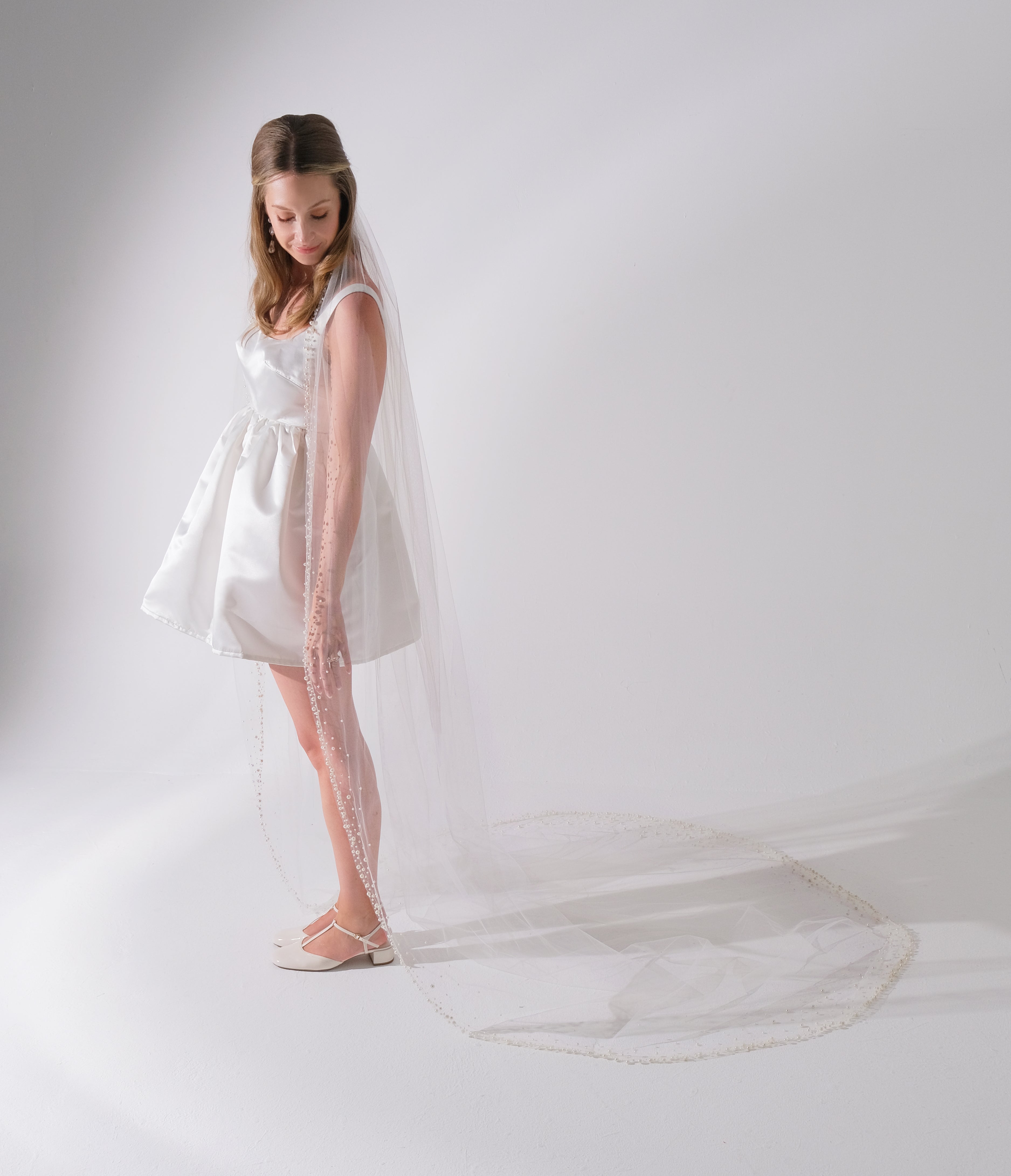 Pearl Edge Veil