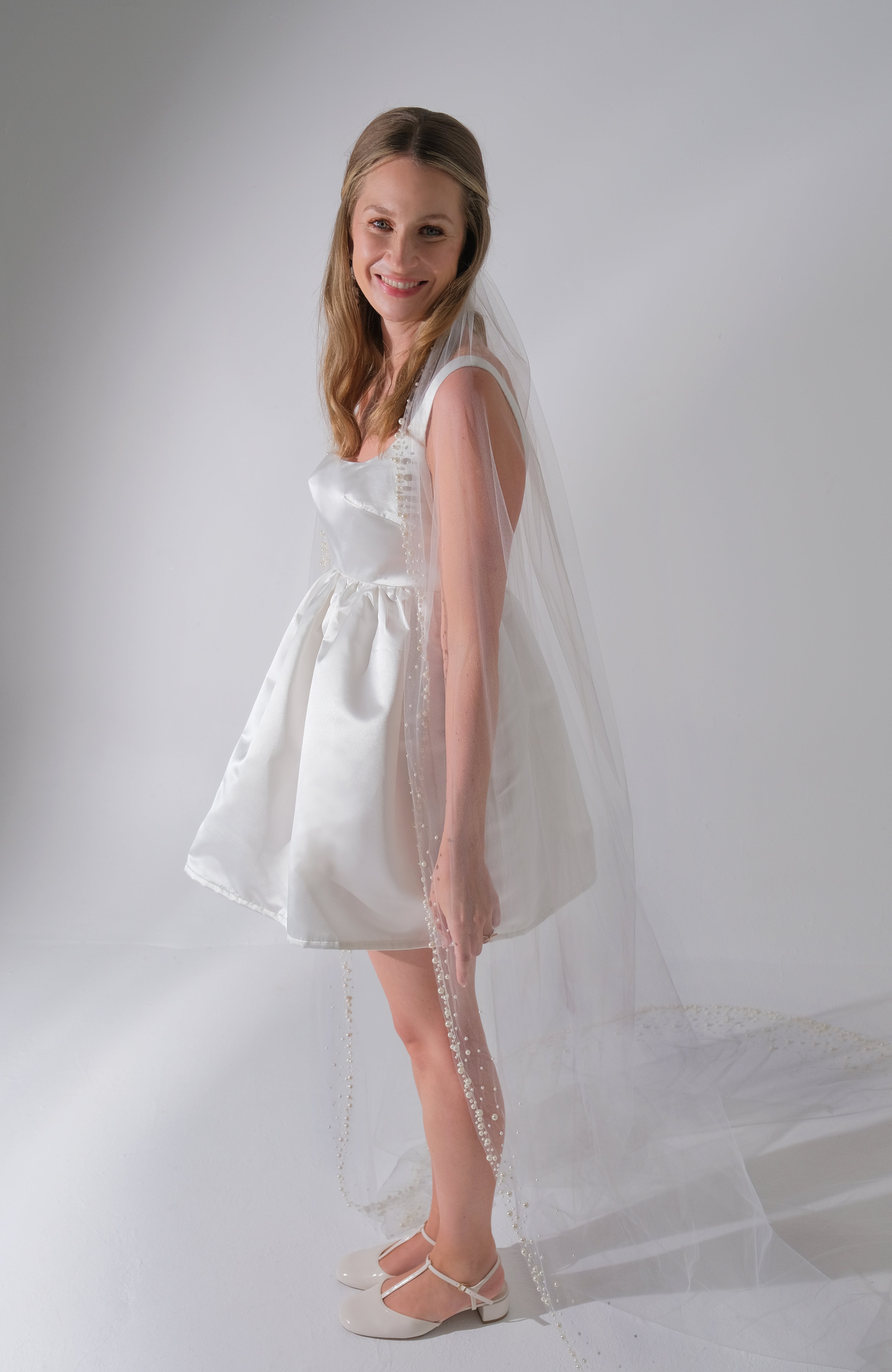 Pearl Edge Veil
